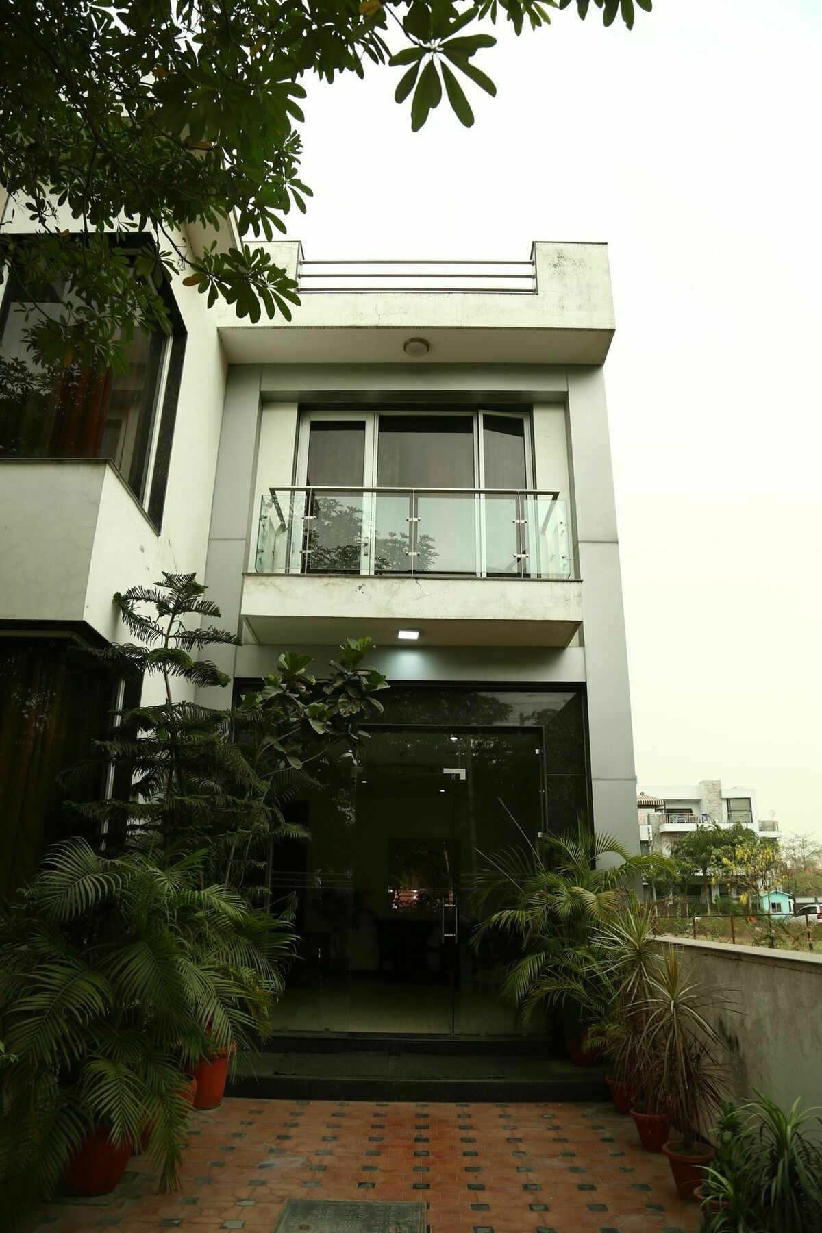 Imperial Apartments Huda City Gurgaon Bagian luar foto
